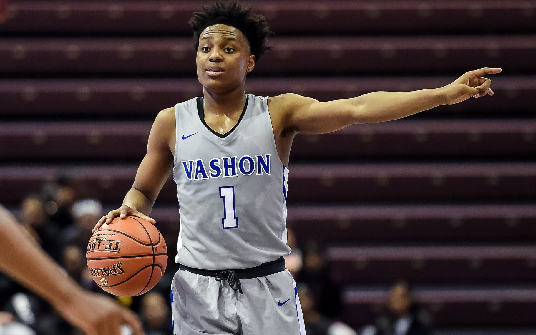Vashon 70, Charleston 47